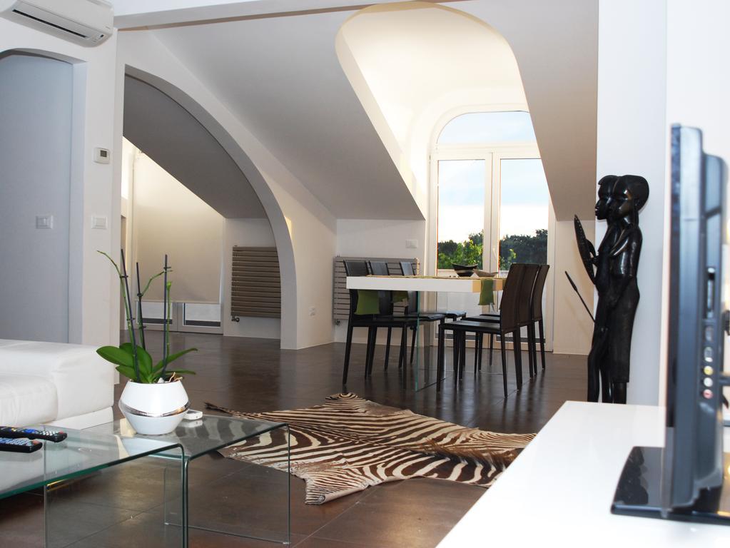 Apartment Klara Pula Bagian luar foto
